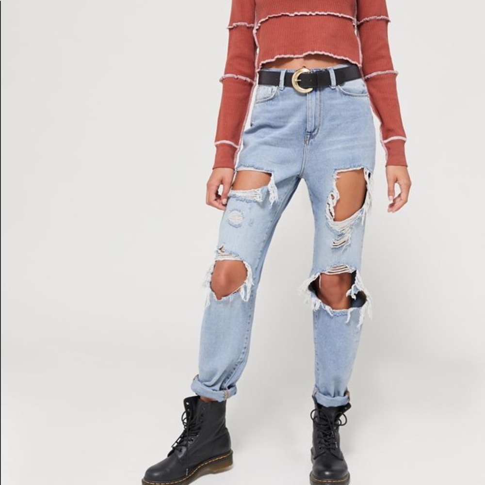 BDG High Rise Mom Jeans Light Wash Distressed